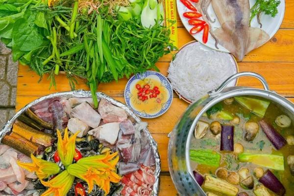 Lẩu Mắm Miền Tây – Tinh Hoa Ẩm Thực Sông Nước Tại Quán Ăn Gia Đình Như Minh